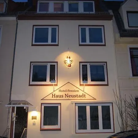 Casa de hóspedes Hotel-pension Haus Neustadt 2*